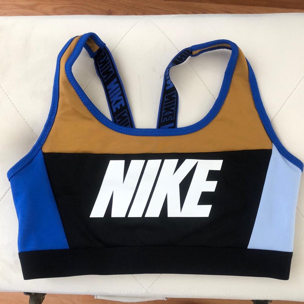 Nike sports bra